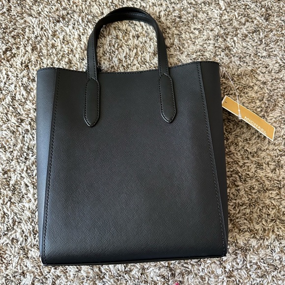 Michael Kors Sinclair small shopper tote - Picture 4 of 4